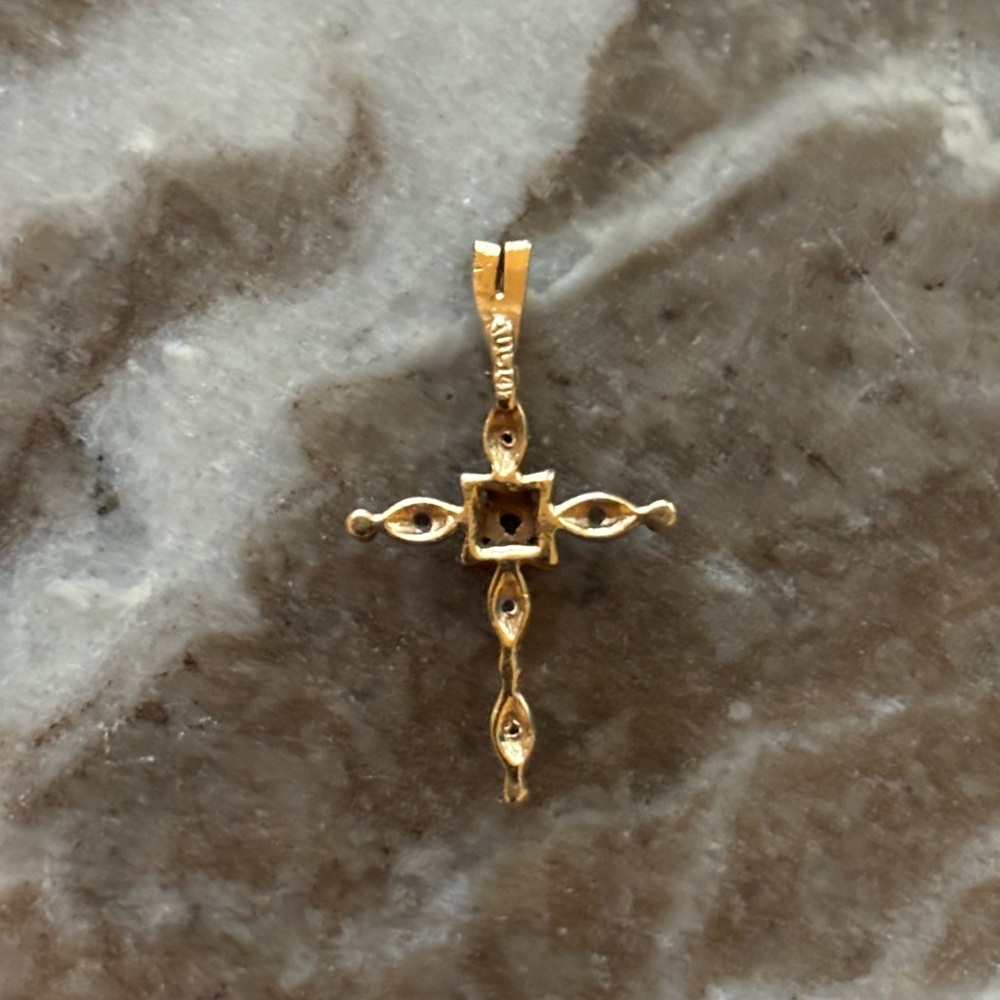 Gold and Silver cross blue Sapphire Pendant - Picture 5 of 7